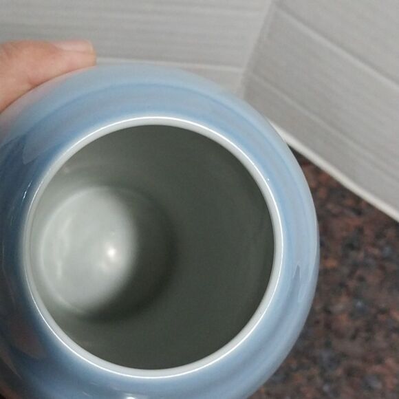 7" Royal Copenhagan Blue and White Ceramic Mermaid Vase. - Picture 5 of 5